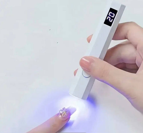 ✨ مصباح UV الصغير لتجفيف الأظافر ✨